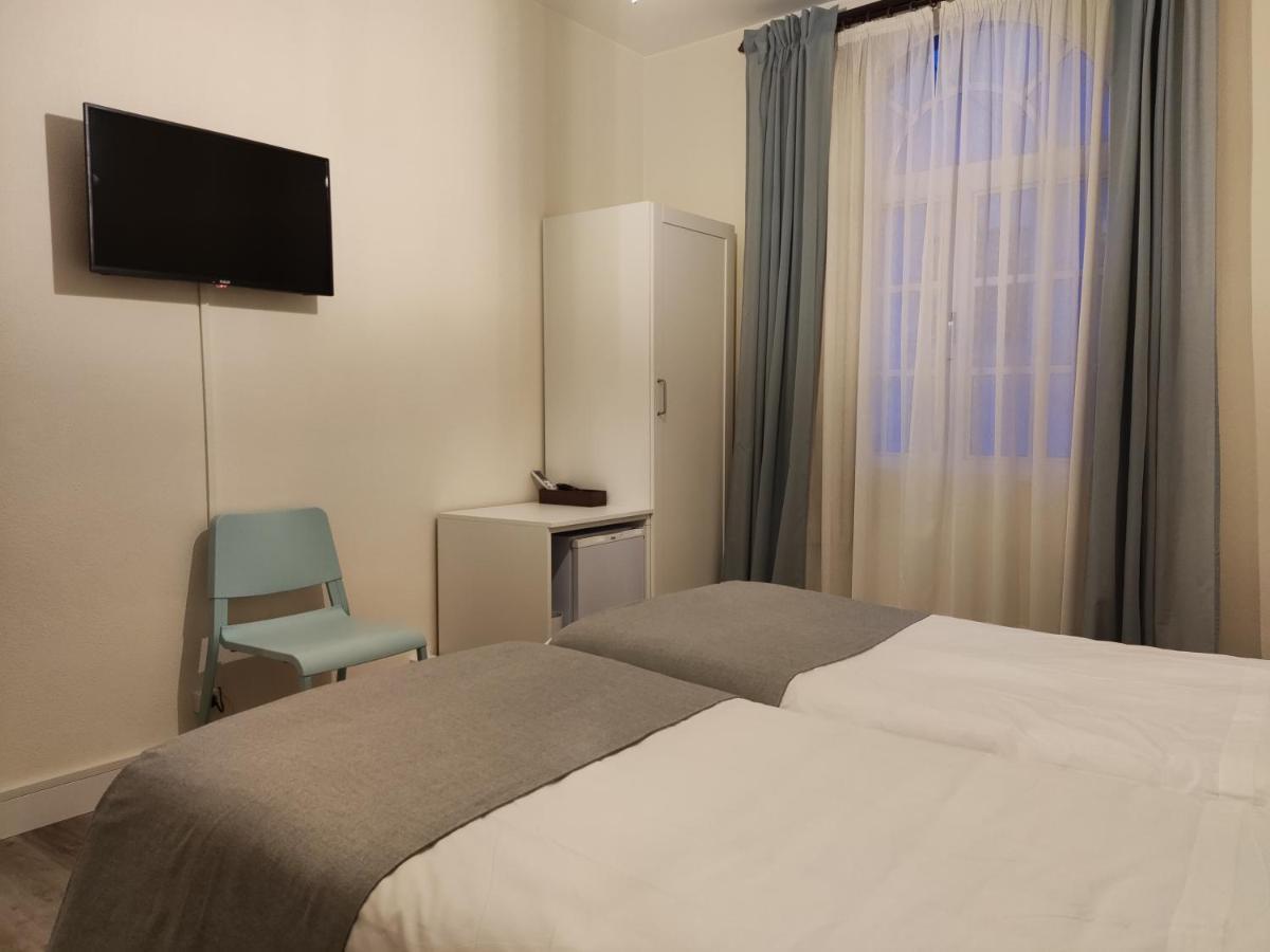 Hostal Andalucia Чипіона Екстер'єр фото
