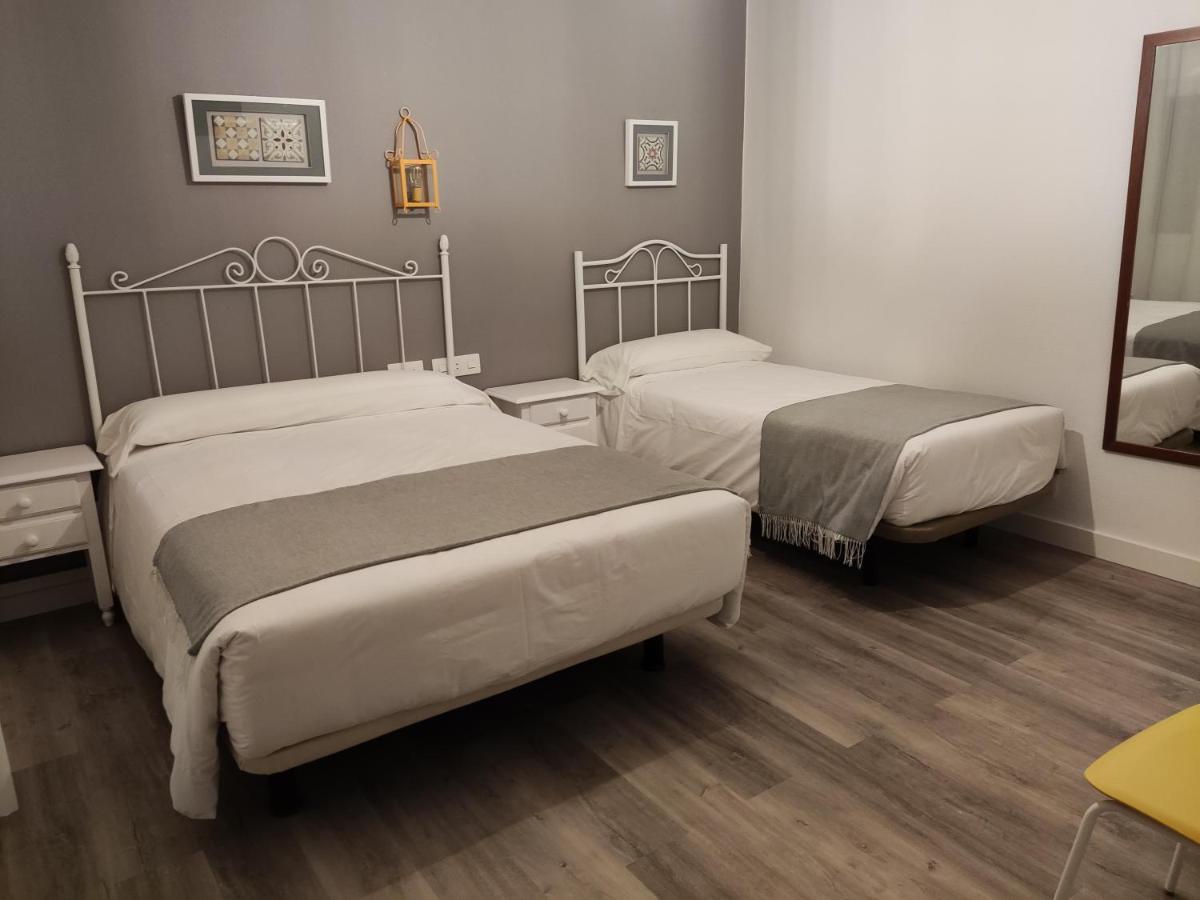 Hostal Andalucia Чипіона Екстер'єр фото